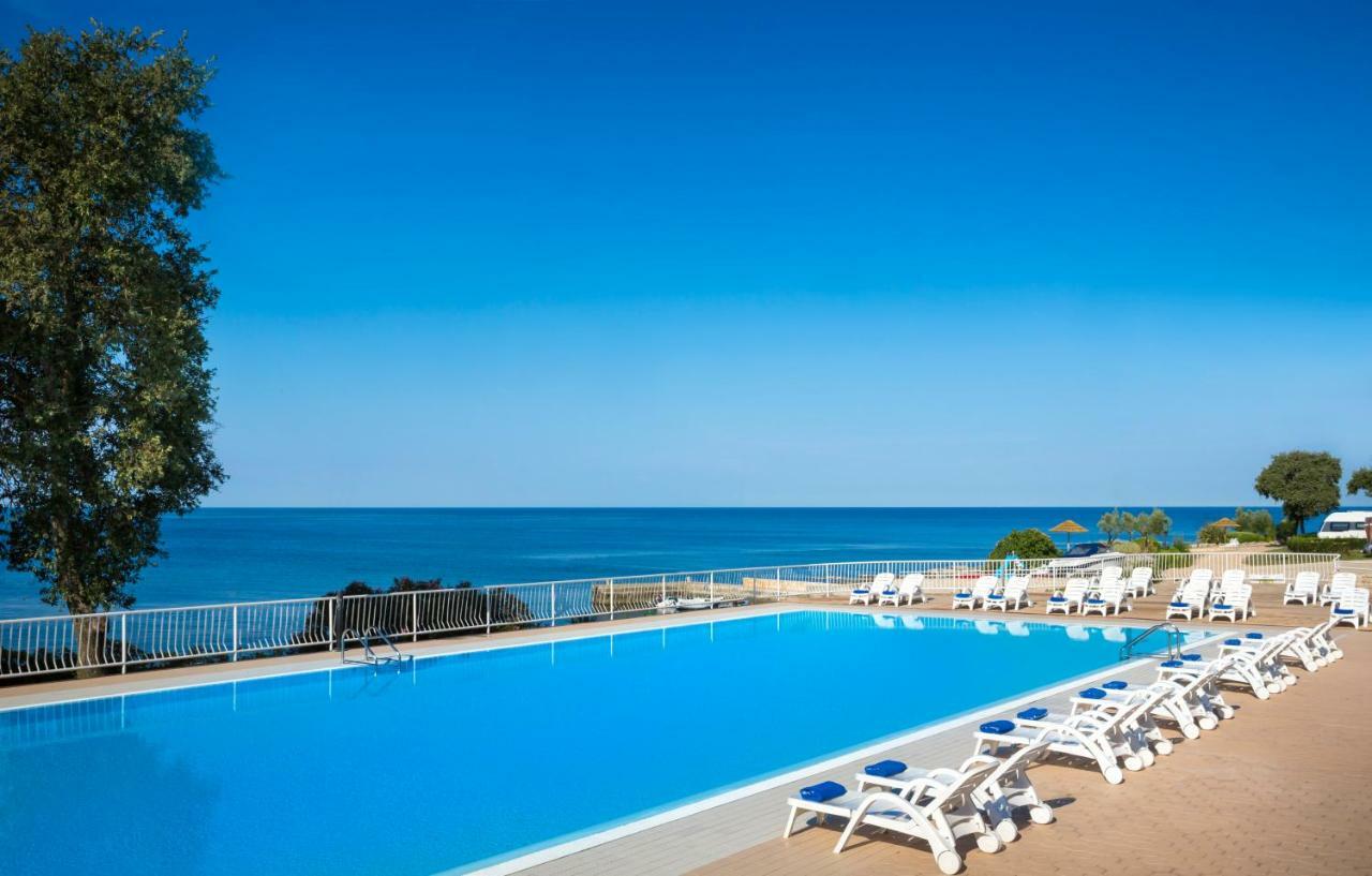 Victoria Mobilehome In Solaris Fkk Naturist Camping Resort Porec Ngoại thất bức ảnh