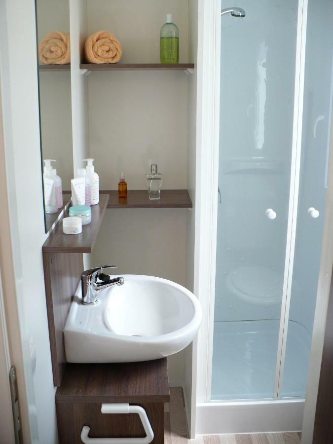 Victoria Mobilehome In Solaris Fkk Naturist Camping Resort Porec Ngoại thất bức ảnh